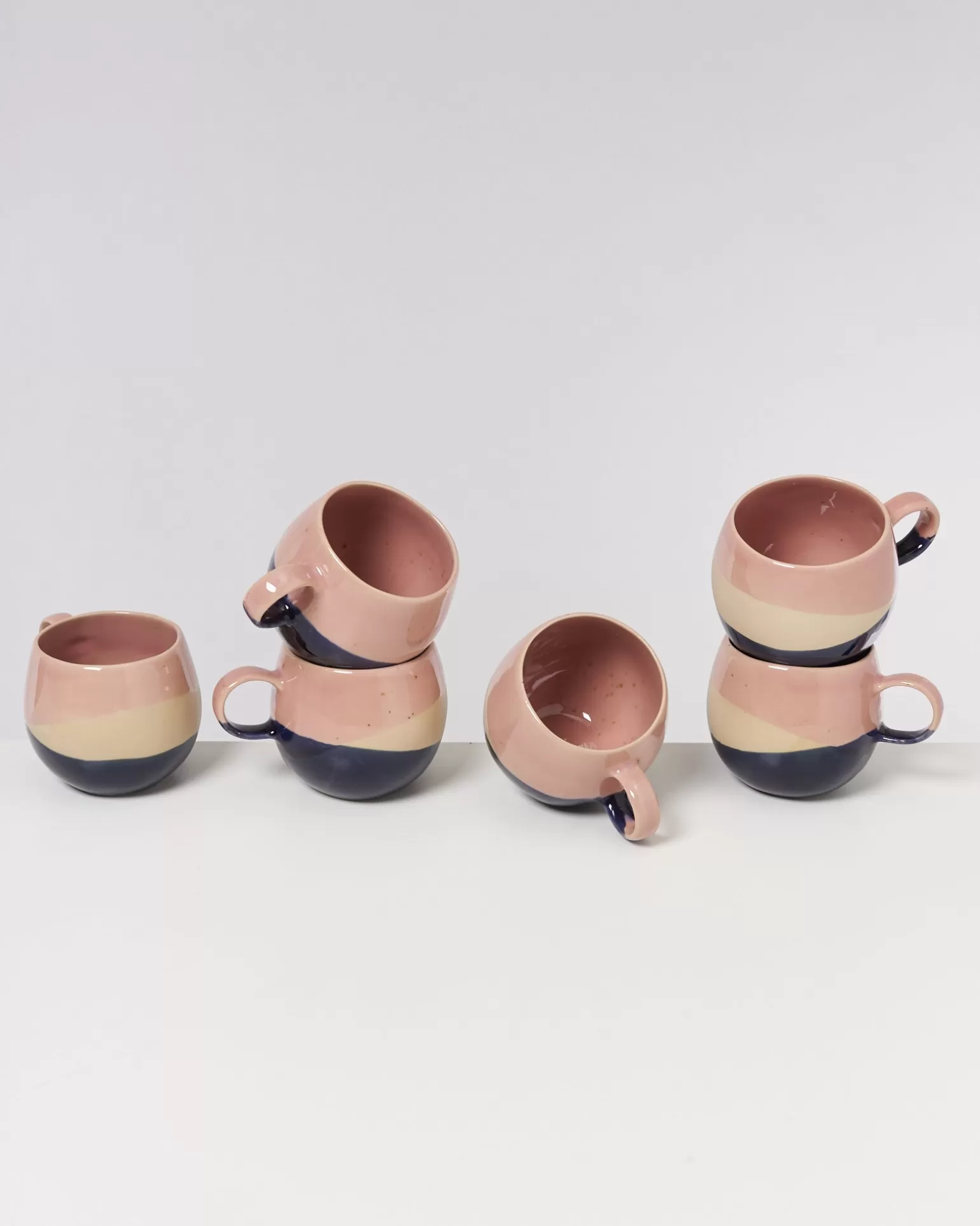bica__mug_big_navy__pink_2.webp Shop Motel a Miio Bica - Mug Big Navy / Pink pink navy cream