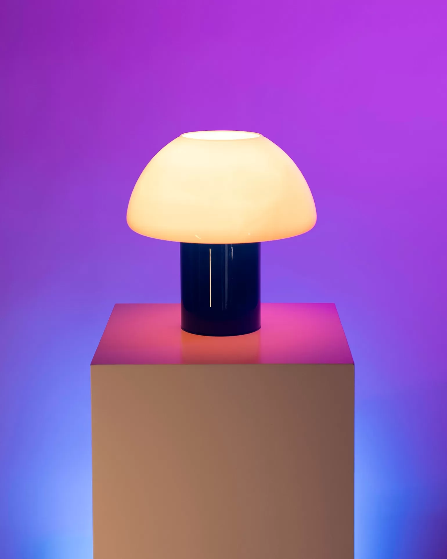 cogumelo__glass_lamp_pink_blue_2.webp Discount Motel a Miio Cogumelo - Glass Lamp Pink Blue rosa blau