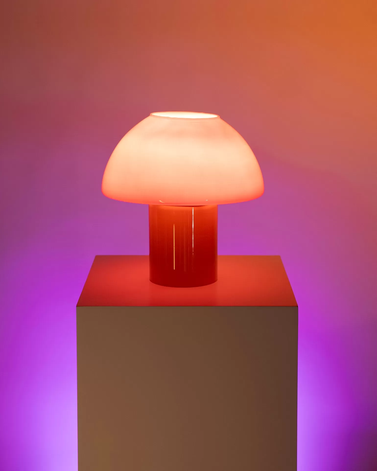 cogumelo__glass_lamp_pink_yellow_2.webp Outlet Motel a Miio Cogumelo - Glass Lamp Pink Yellow rosa gelb