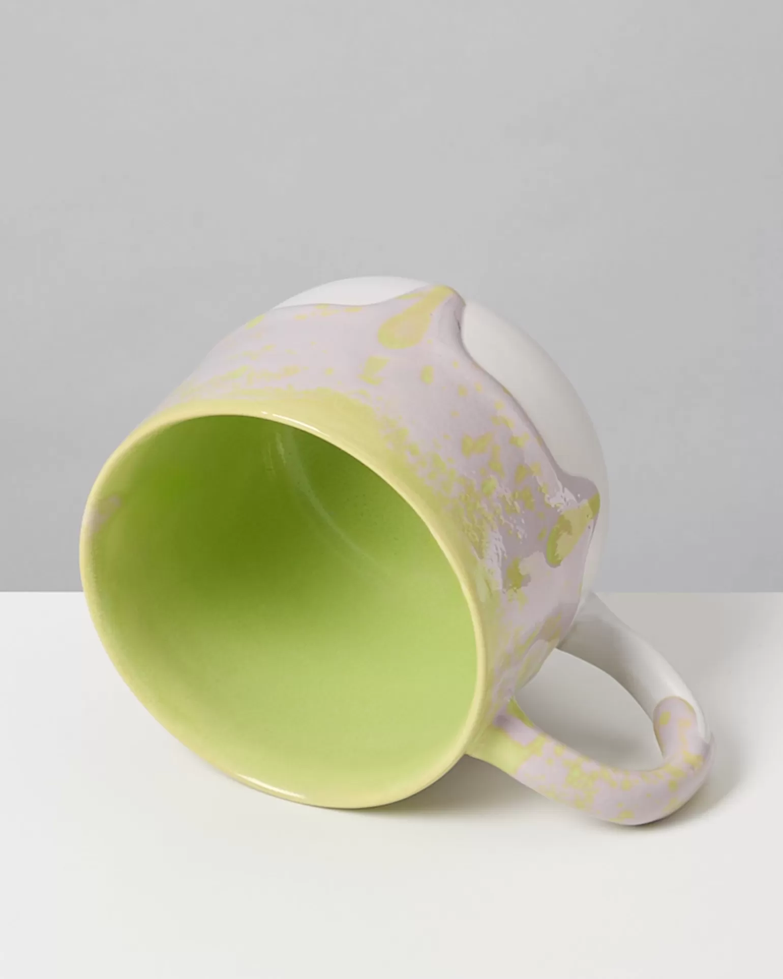 coimbra_tea_mug_big_lime_lilac_3.webp Cheap Motel a Miio Coimbra Tea Mug Big Lime Lilac lime-lilac