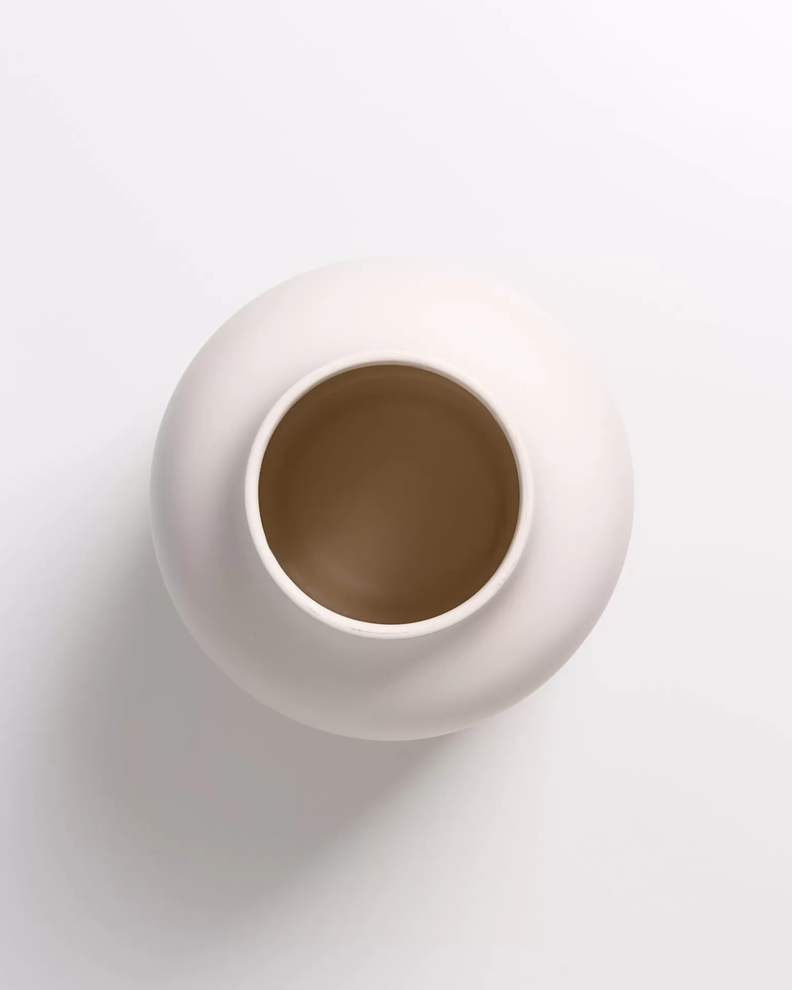 nuno_vase_l__sand_matt_4.webp Fashion Motel a Miio Nuno Vase L - sand matt