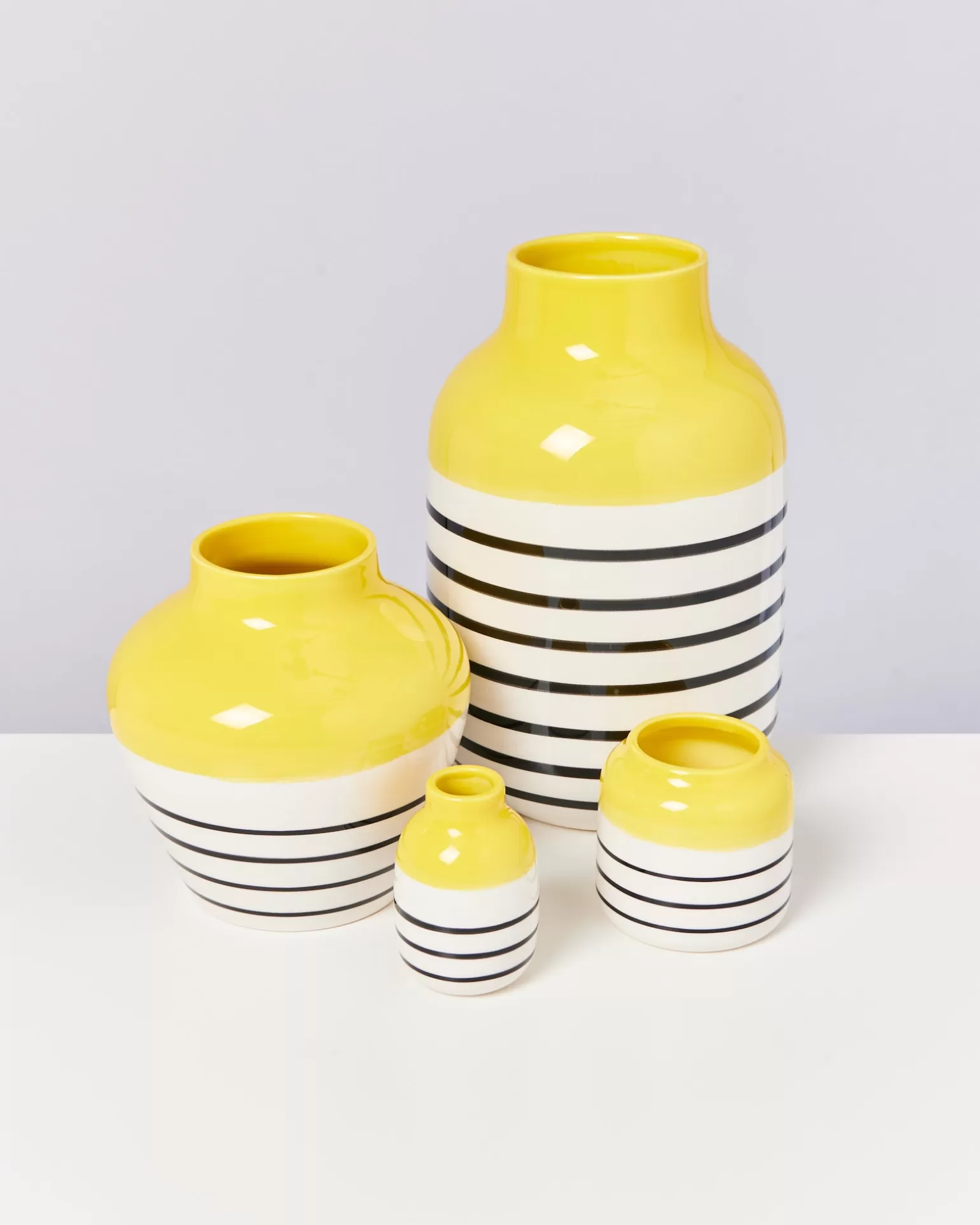 nuno_vase_l__yellow_2.webp Best Sale Motel a Miio Nuno Vase L - Yellow yellow black striped